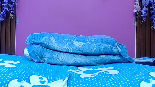 skinnybarbie022 online show from 06/08/26, 01:28