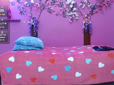skinnybarbie022 online show from 06/15/26, 01:08