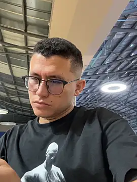 Kurtxxx22 online show from 05/07/26, 11:21
