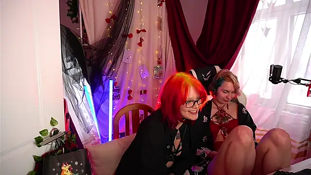 Snapshot of Sova173 chatting on 01/11/26, 12:54 Sova173 online show from 01/11/26, 12:54