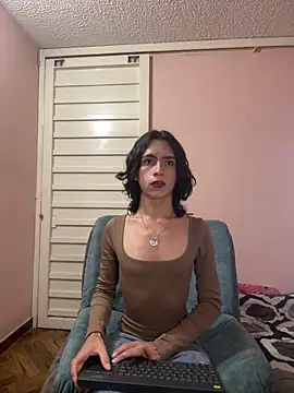 Snapshot of princess_sarita1 chatting on 02/13/26, 01:01 princess sarita1 online show from 02/13/26, 01:01