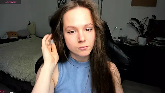 Snapshot of cute_little_ass chatting on 05/05/26, 03:09 cute little ass online show from 05/05/26, 03:09