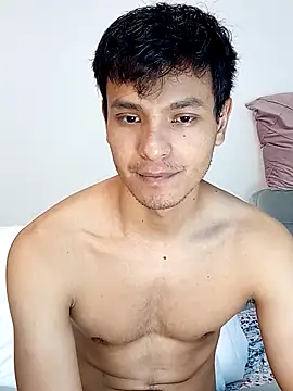 Snapshot of Valois2025 chatting on 12/21/25, 03:41 Valois2025 online show from 12/21/25, 03:41