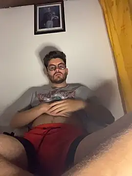 Snapshot of dearwishel97 chatting on 03/21/26, 03:22 dearwishel97 online show from 03/21/26, 03:22