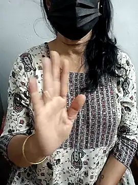 ammala honey online show from 10/07/25, 09:50