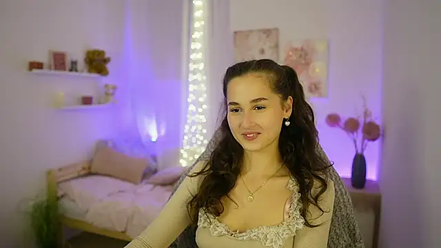 Annita Grey online show from 10/24/25, 07:21