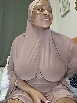 Sweetbxxx24 online show from 05/15/26, 04:47