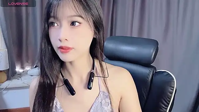 Snapshot of Cicicici-cc chatting on 09/09/25, 02:11 Cicicici-cc online show from 09/09/25, 02:11