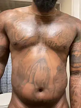 Snapshot of StandOnthatboy chatting on 09/12/25, 11:21 StandOnthatboy online show from 09/12/25, 11:21