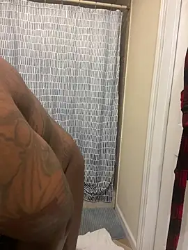 Snapshot of StandOnthatboy chatting on 10/18/25, 01:08 StandOnthatboy online show from 10/18/25, 01:08