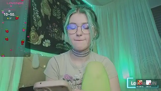 Miko Meow online show from 03/18/26, 03:37