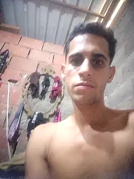 Snapshot of QUIEROFOLLARTEDUR chatting on 09/21/25, 03:57 QUIEROFOLLARTEDUR online show from 09/21/25, 03:57