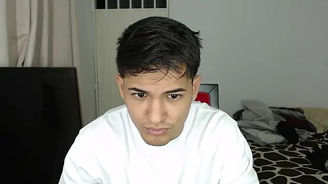 Alex mojica online show from 10/01/25, 11:27