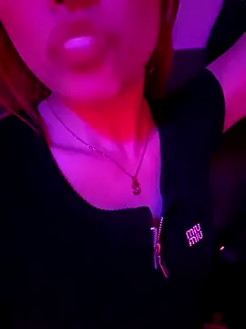 NahomiRichards  online show from 02/08/26, 11:02