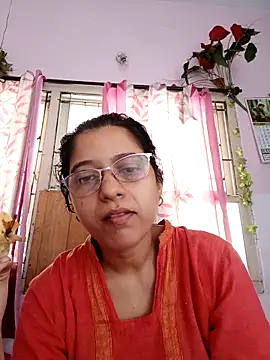 thanusi 2 online show from 10/14/25, 04:02