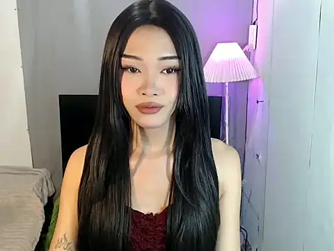 holyakiesha online show from 07/03/26, 05:36