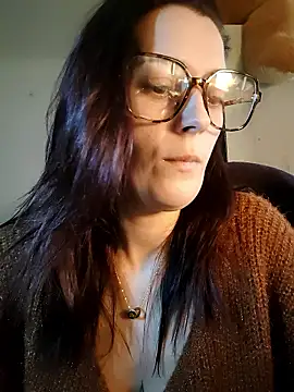 Snapshot of Mila_Luciphya chatting on 01/18/26, 10:08 Mila Luciphya online show from 01/18/26, 10:08