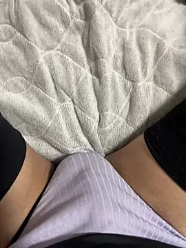 Snapshot of RiRi_20 chatting on 02/16/26, 12:56 RiRi 20 online show from 02/16/26, 12:56