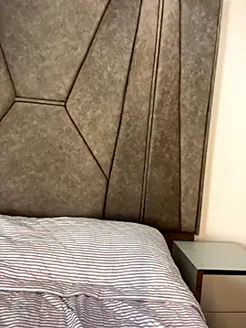 Snapshot of Isabela_Colins chatting on 09/18/25, 01:13 Isabela Colins online show from 09/18/25, 01:13