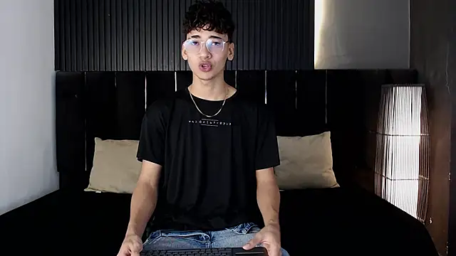 Dominic ghost online show from 09/09/25, 11:59