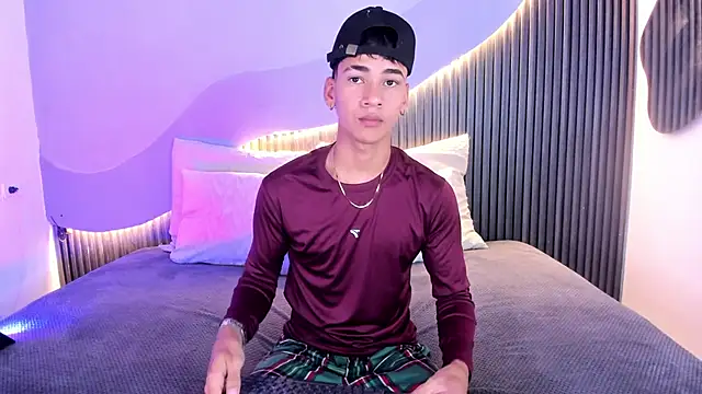 Dominic ghost online show from 11/10/25, 01:04