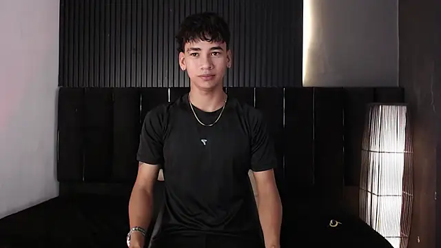 Dominic ghost online show from 12/15/25, 02:05