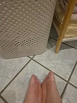 Snapshot of jokoo6 chatting on 11/17/25, 05:57 jokoo6 online show from 11/17/25, 05:57