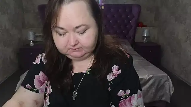 Eloisa Eliot online show from 11/26/25, 01:12