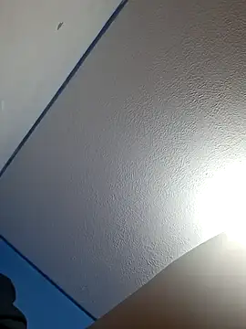 vaneza1999 online show from 10/12/25, 06:07