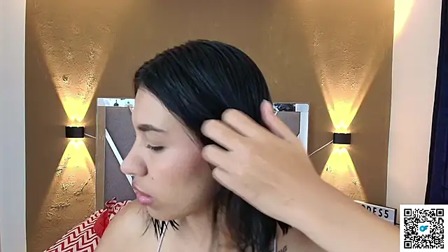 Snapshot of goddess_saori_ chatting on 09/21/25, 09:49 goddess saori  online show from 09/21/25, 09:49