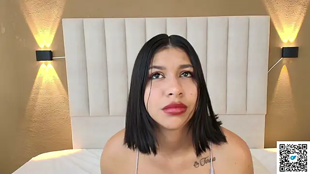 Snapshot of goddess_saori_ chatting on 10/03/25, 11:57 goddess saori  online show from 10/03/25, 11:57