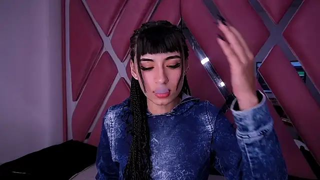 Alynn Bri  online show from 04/03/26, 03:04