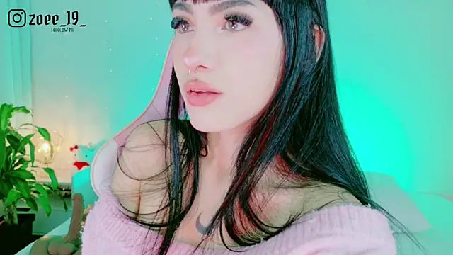 cuteezoe online show from 05/11/26, 03:23