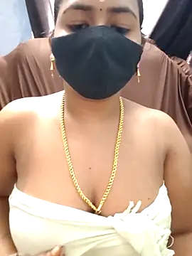 Snapshot of Tamil_Lotus chatting on 01/07/26, 06:27 Tamil Lotus online show from 01/07/26, 06:27