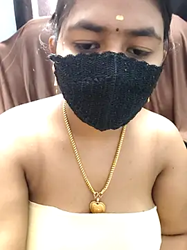 Snapshot of Tamil_Lotus chatting on 02/17/26, 04:53 Tamil Lotus online show from 02/17/26, 04:53