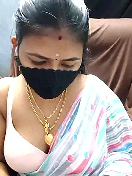 Snapshot of Tamil_Lotus chatting on 02/19/26, 05:20 Tamil Lotus online show from 02/19/26, 05:20