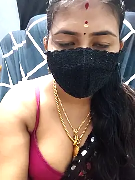 Snapshot of Tamil_Lotus chatting on 02/27/26, 05:02 Tamil Lotus online show from 02/27/26, 05:02