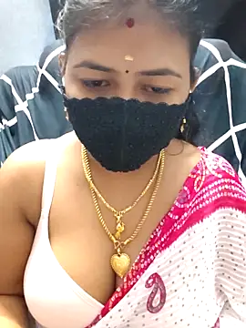 Snapshot of Tamil_Lotus chatting on 03/11/26, 05:08 Tamil Lotus online show from 03/11/26, 05:08