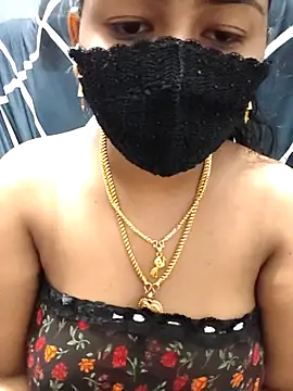 Snapshot of Tamil_Lotus chatting on 03/13/26, 06:36 Tamil Lotus online show from 03/13/26, 06:36