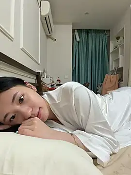 Snapshot of shishi0688 chatting on 05/15/26, 05:20 shishi0688 online show from 05/15/26, 05:20