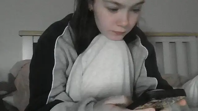 Snapshot of SexyKatiex chatting on 11/18/25, 07:07 SexyKatiex online show from 11/18/25, 07:07