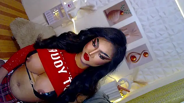Lilly-lou online show from 05/02/26, 09:03