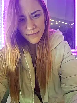 Snapshot of SlimBellaa chatting on 11/11/25, 11:27 SlimBellaa online show from 11/11/25, 11:27