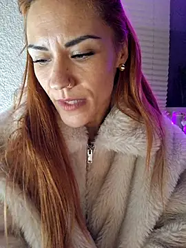 Snapshot of SlimBellaa chatting on 11/14/25, 09:46 SlimBellaa online show from 11/14/25, 09:46