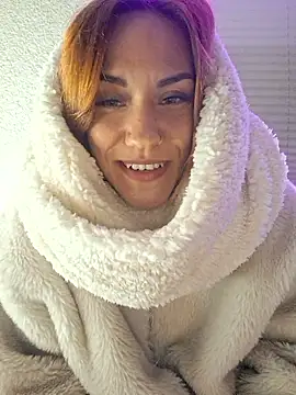 Snapshot of SlimBellaa chatting on 11/22/25, 09:14 SlimBellaa online show from 11/22/25, 09:14