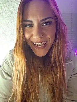 Snapshot of SlimBellaa chatting on 11/26/25, 09:38 SlimBellaa online show from 11/26/25, 09:38