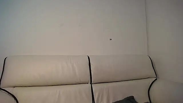 Snapshot of Noapino chatting on 10/10/25, 08:30 Noapino online show from 10/10/25, 08:30