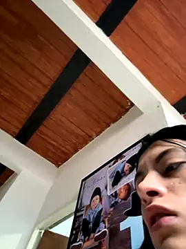 LiaCollings online show from 11/12/25, 12:38