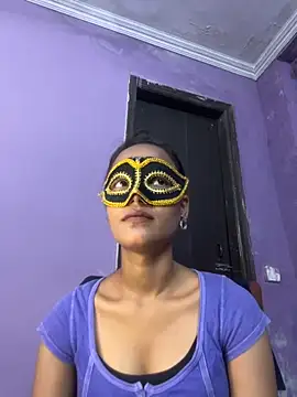 Snapshot of Hotty_Shona93 chatting on 10/23/25, 06:23 Hotty Shona93 online show from 10/23/25, 06:23