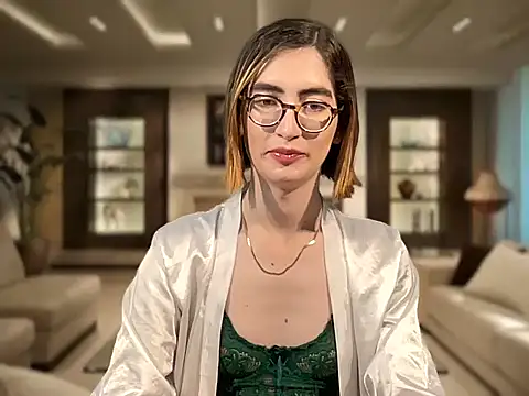 Snapshot of rousseblossom chatting on 11/04/25, 12:10 rousseblossom online show from 11/04/25, 12:10